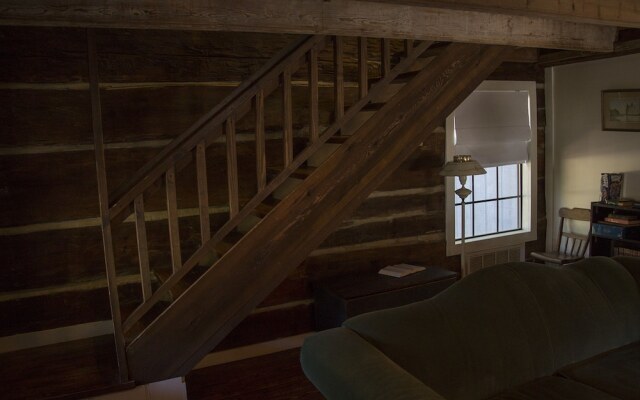 French Camp Bed and Breakfast