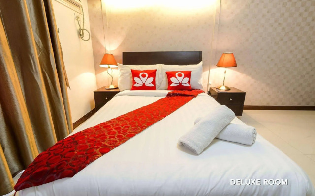 Zen Rooms Sunshine City Suites