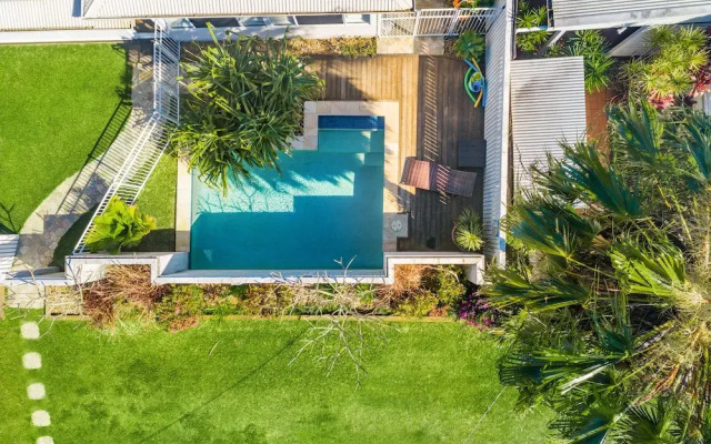 Your Luxury Escape - Away on Seaview