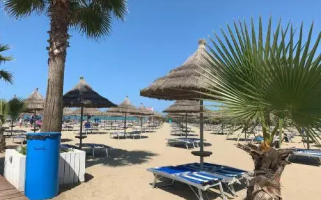 Diamond Beach Residence Hotel