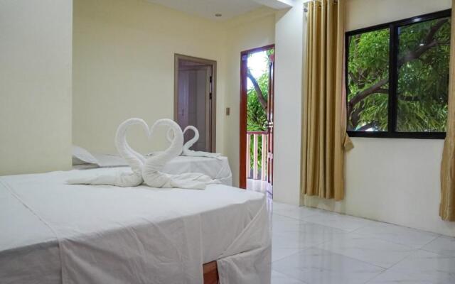 Speed 8 Inn Moalboal