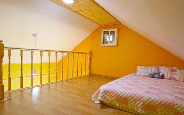 Gyeongju Roselia Pension