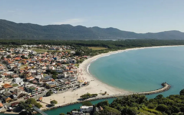 Sea Wolf Surf Club - Hostel