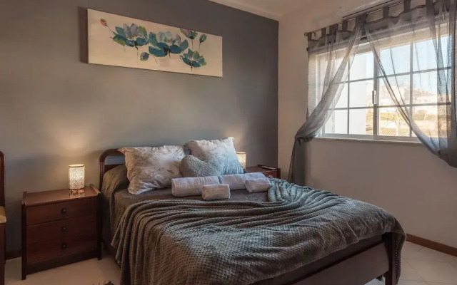 Dipti's Bed and Breakfast