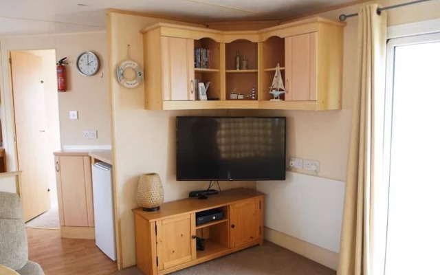 2 Bedroom Caravan in Hunstanton Dogs go Free