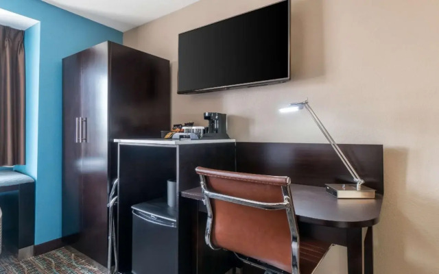 Clarion Inn Auburn Seattle