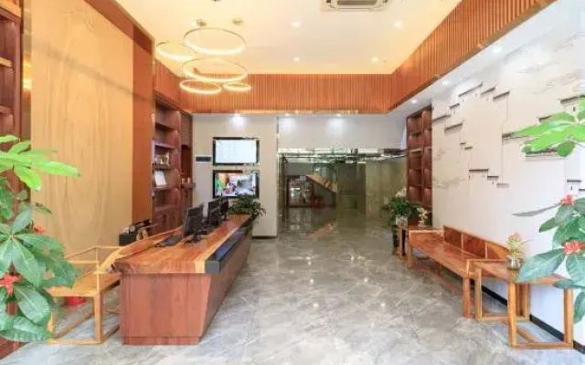 Kelton Wisdom Hotel (Jinjiang Wudian City Wanda Plaza)