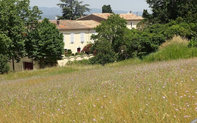 Domaine de la Petite Tour