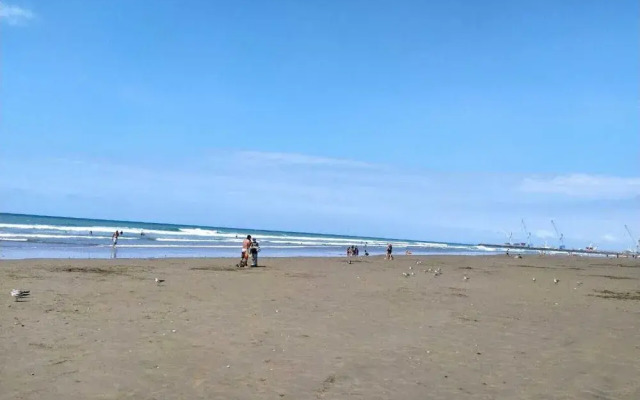 Hostal Venecia- Tu Casa en Manta