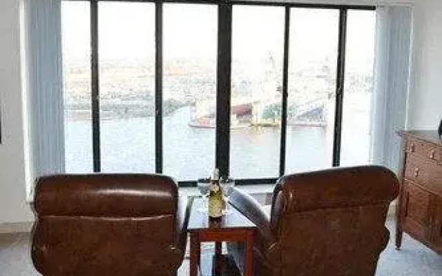 Harbor Tower Apartments