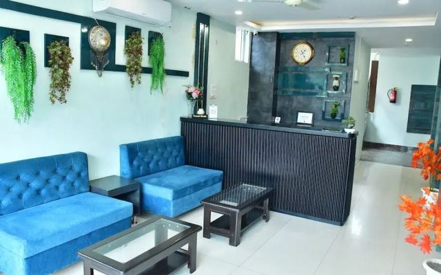 Yatharth Inn