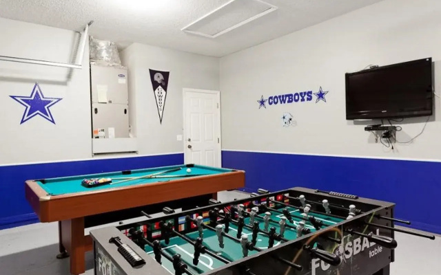 Disney Area Deluxe Homes with Gamesroom