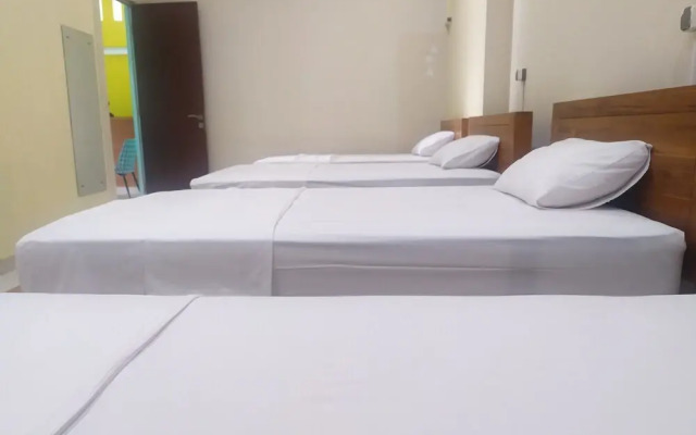 Footprints Backpacker