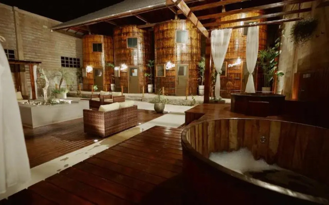 Villa Vinicolla Hospedagem Conceito (junto à Vinícola Casa Postal)