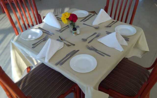 Lesa Garden Hotel