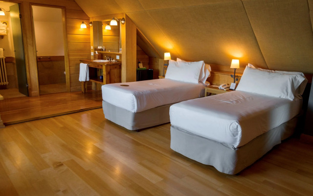 Correntoso Lake & River Hotel