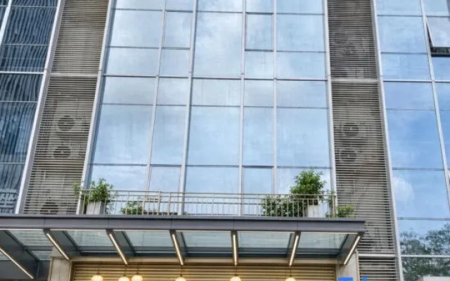 Shiyuan Chain Light Luxury Apartment (Guangxi Sports Center) – Exterior – Nanning