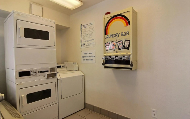 Motel 6-Albuquerque, NM - Coors Road
