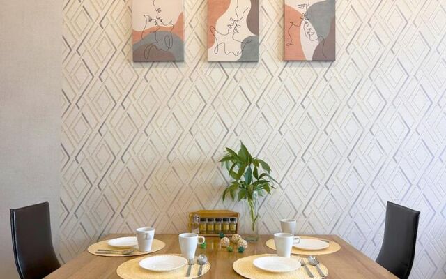 Никирент на ул. Саратовское шоссе, д. 77 (ДУБАЙ)