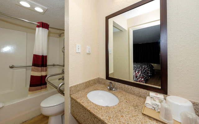 Red Roof Inn New Orleans - Westbank