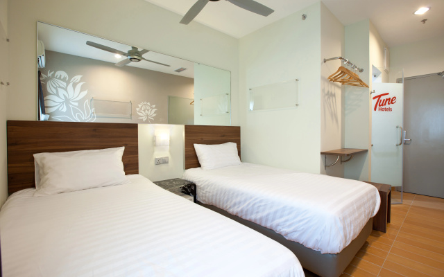 Tune Hotels - Kota Bharu City Centre – Guest Rooms – Kota Bharu