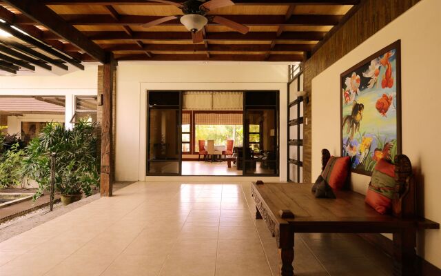 237 Sheridan Boutique Resort