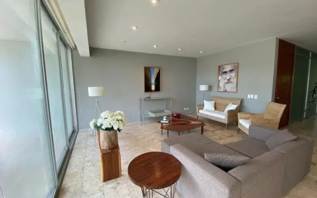 Luxury Condos at Magia