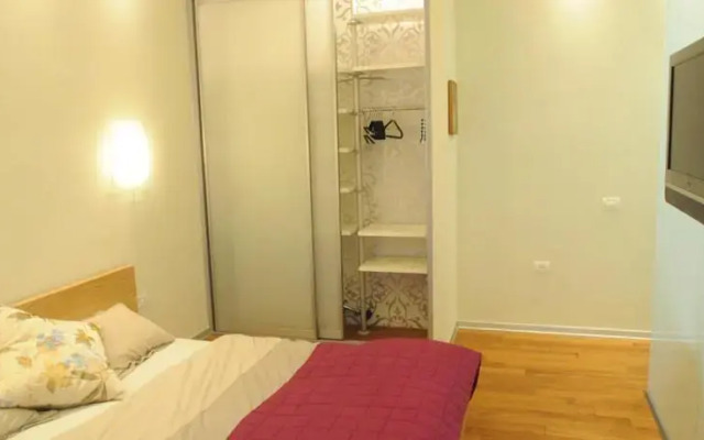 Ziv Apartments - Shtand 19
