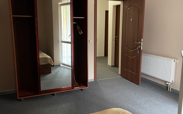 Zeleny Dom Mini-hotel 