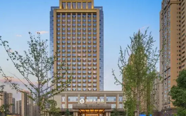 Ruixiang Hotel