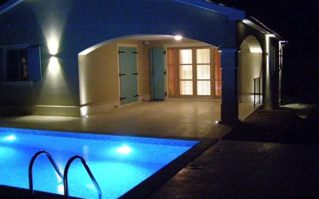 Beautiful two bedroom house in Malinska