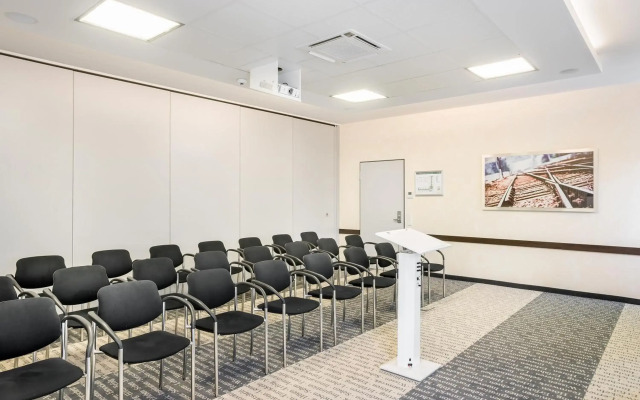 Garner Hotel Oberhausen by IHG