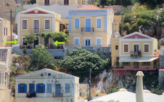 Pitini Sevasti house