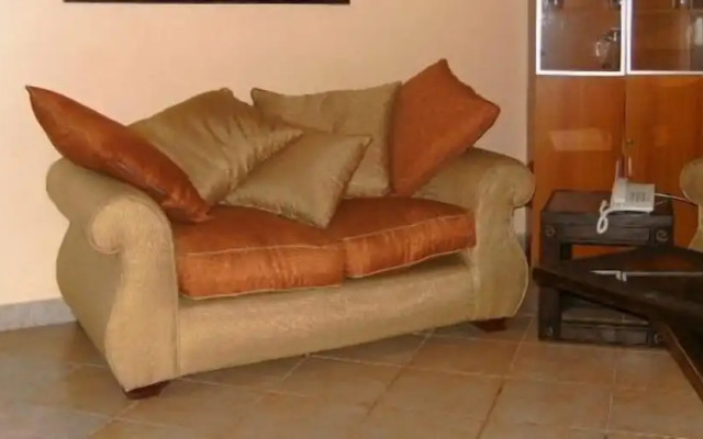 Fahari Guest House