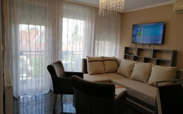 Illés Apartmanok Iii.