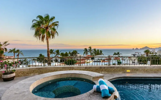 Cabo Hacienda w/ Private Pool & Rooftop Terrace!