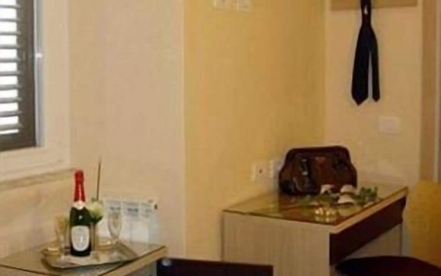 Hotel Elide