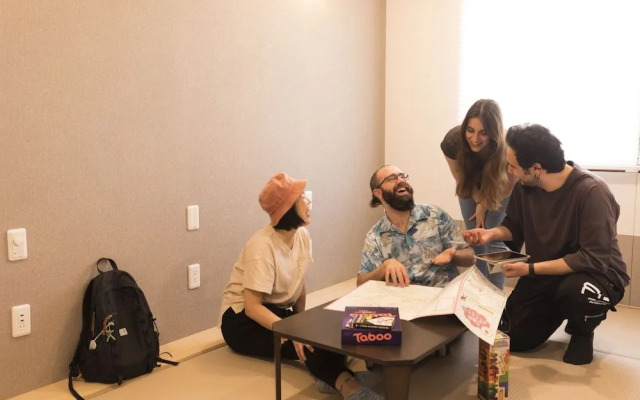 Wild Cherry Blossom Hostel Tokyo Koganei