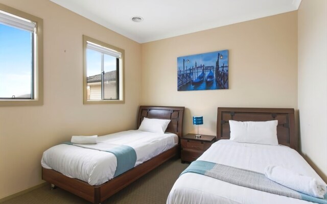 Wyndham Harbour Villa - Melbourne