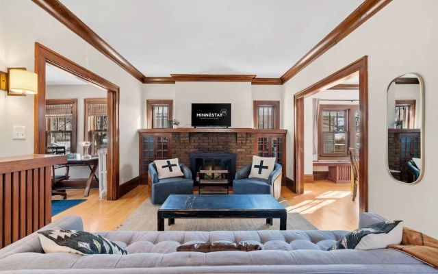 Fulton Lodge