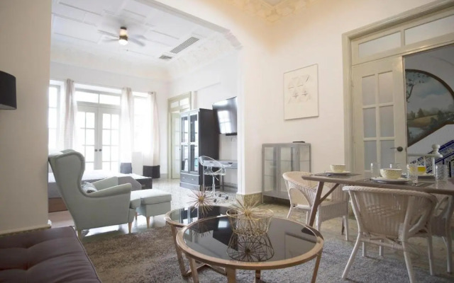 AmazINN Places Rooftop and Jacuzzi VIII