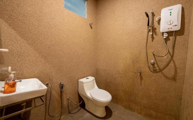 Mary J Hotel Family 10 pax room