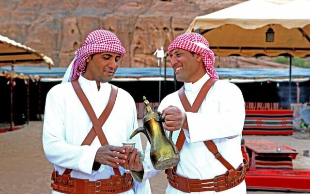 Sun City Camp Hotel