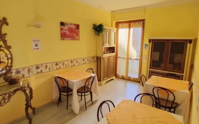 Hotel Serenella
