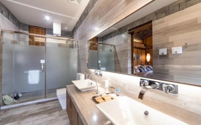 Qiansu Ban Jiang Xia Boutique Inn