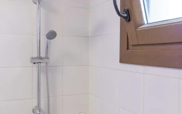 Estudio con parking y piscina en Fibes