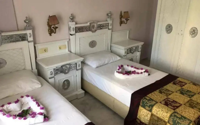 Larina Resort & Spa Hotel