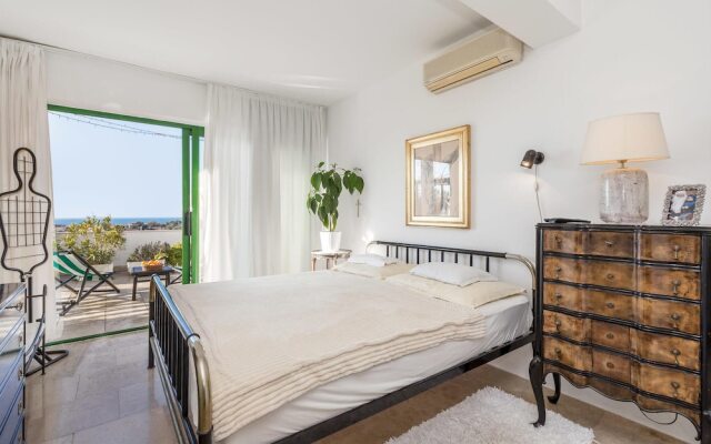 Awesome Apartment in Banjol With 2 Bedrooms and Wifi