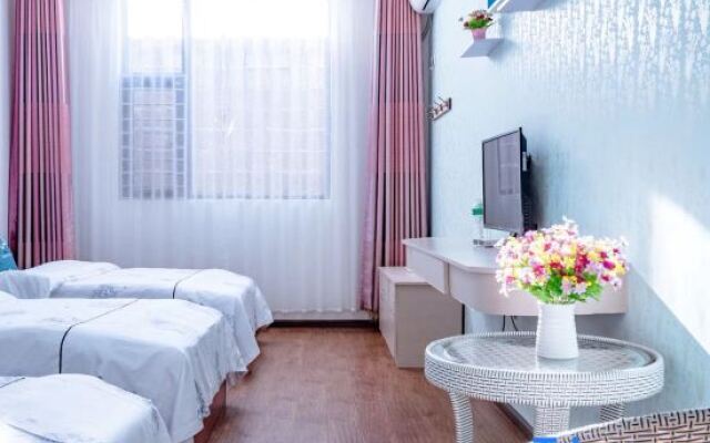 Sleeping Dali Homestay