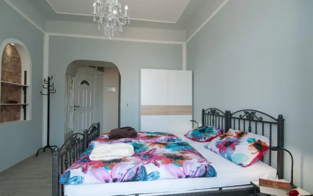 Apartments Tomic A8